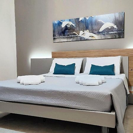 Fd Apartments - Zoe Prestigioso Appartamento Vicino Alla Stazione E Al Centro Monopoli Dış mekan fotoğraf